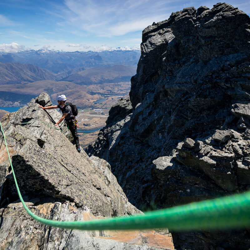 Remarkables Grand Traverse Climb - Guided trip - alpine rock Ascent - Queenstown adventures